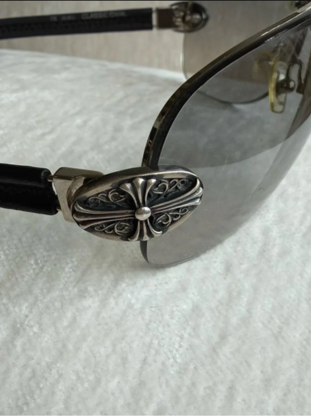 Chrome Hearts Men’s Rimless Sunglasses - Silver/Black